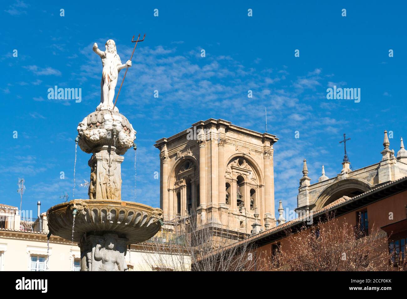 Granada (Spanien), Altstadt, Plaza Bib Rambla, Blick auf die Kathedrale Stockfoto