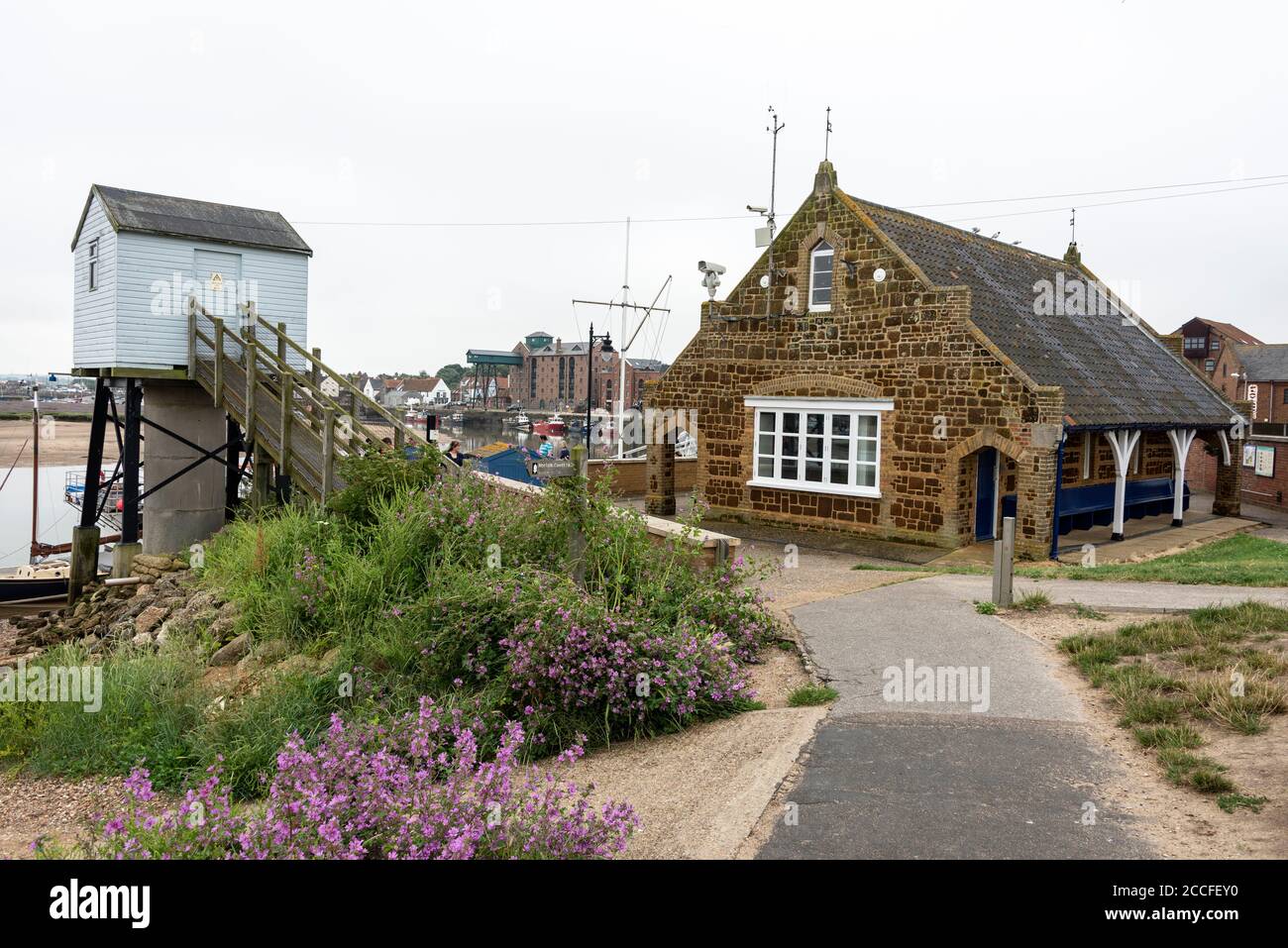 Der Hafen und Wells Harbour Bahnhof in Wells-next-the-Sea On Die Norfolk Küste in Großbritannien Stockfoto