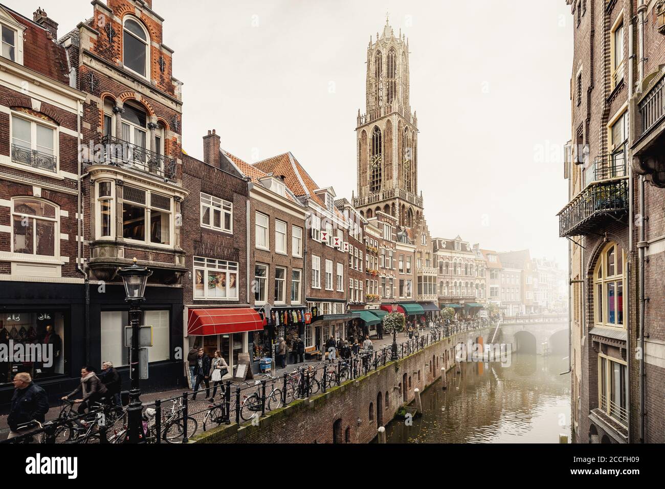 Blick auf die Kathedrale von Utrecht, Niederlande Stockfoto