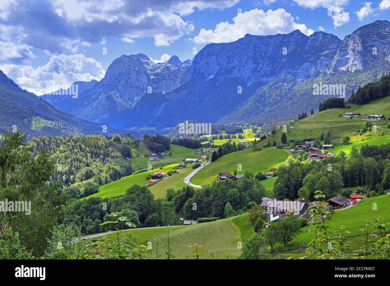 Blick vom Soleleitungsweg auf die Reiteralpe (2286m), Ramsau bei Berchtesgaden, Berchtesgadener Land, Oberbayern, Bayern, Deutschland Stockfoto