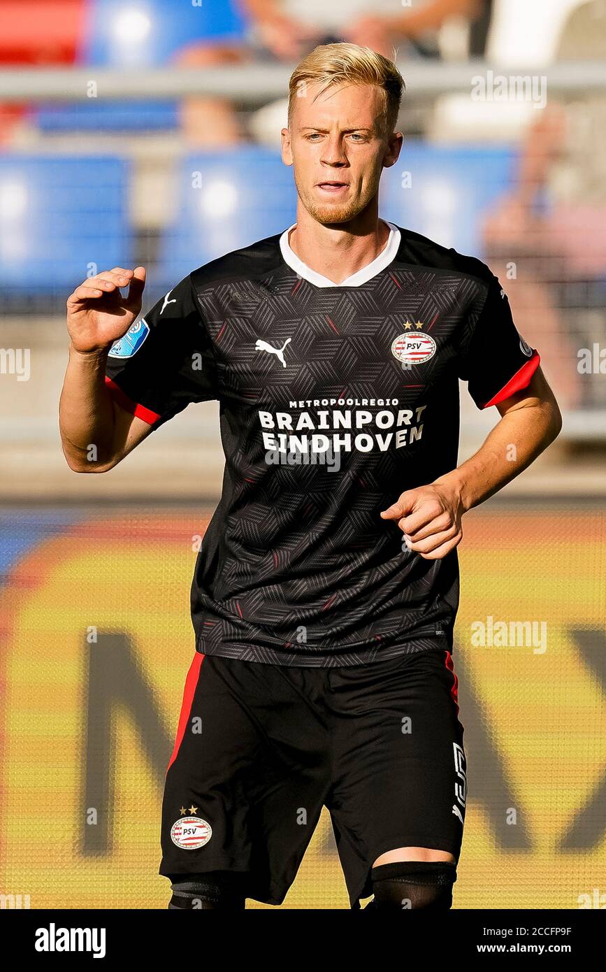 TILBURG, Willem II - PSV, 21-08-2020, Fußball, Freundschaftsspiel, Niederländische Eredivisie, Saison 2020-2021, Koning Willem II Stadion, PSV Spieler Timo Baumgartl Stockfoto