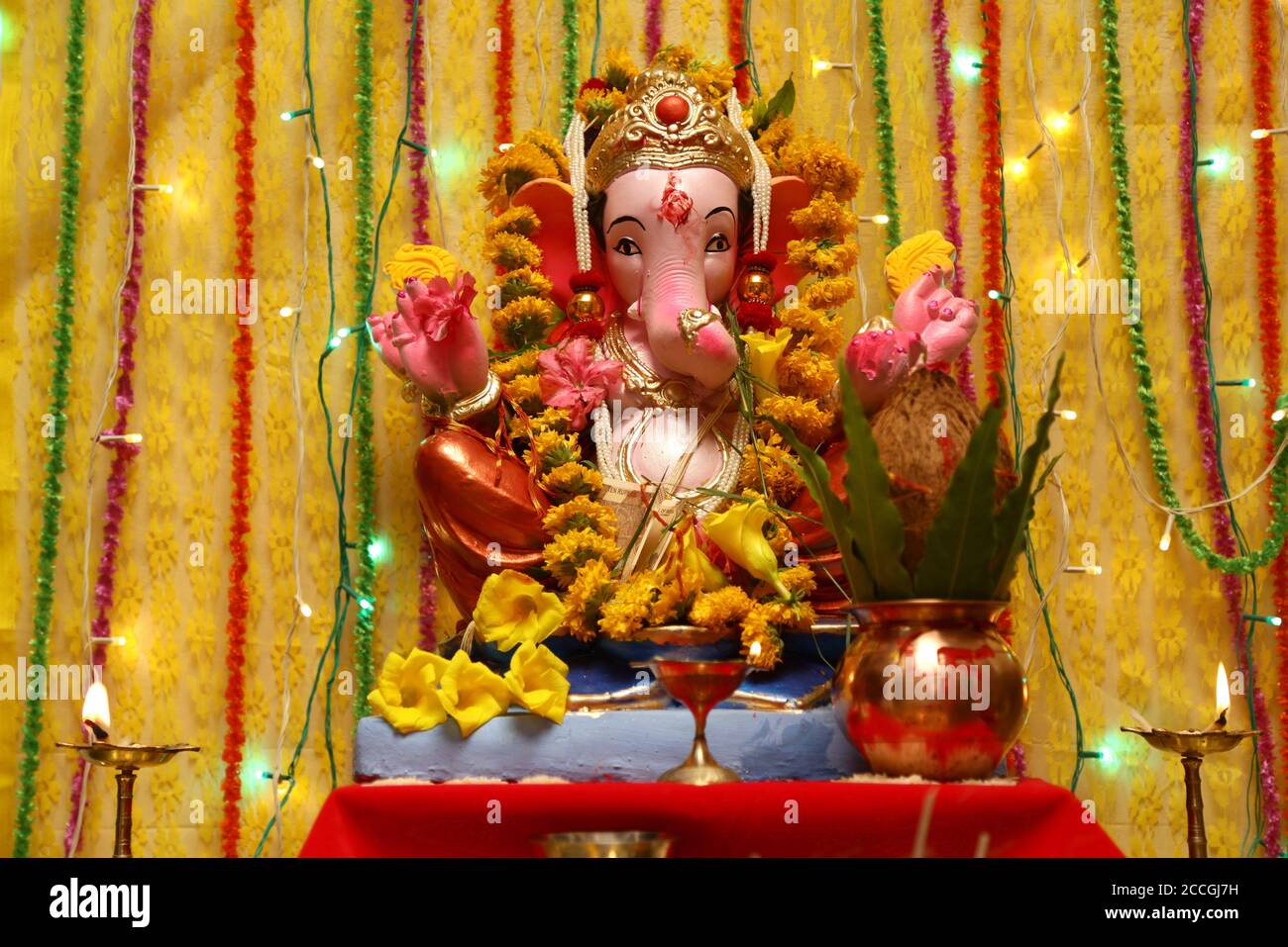 ankunft-von-lord-ganesha-fotos-und-bildmaterial-in-hoher-aufl-sung