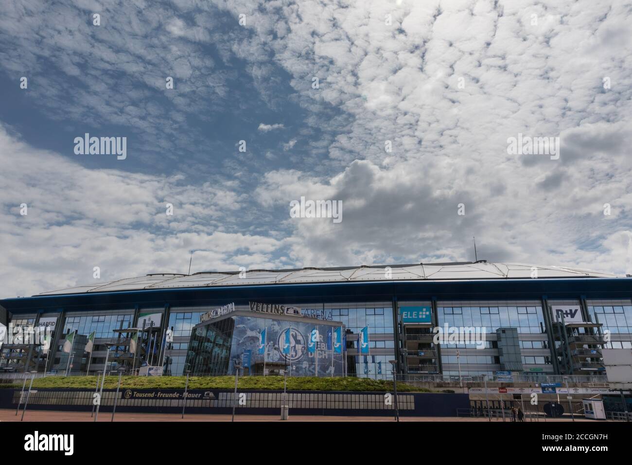 Arena auf Schalke derzeit auch Veltins-Arena, FC Schalke 04 Vereinsfußballstadion in Gelsenkirchen, Nordrhein-Westfalen, Deutschland Stockfoto