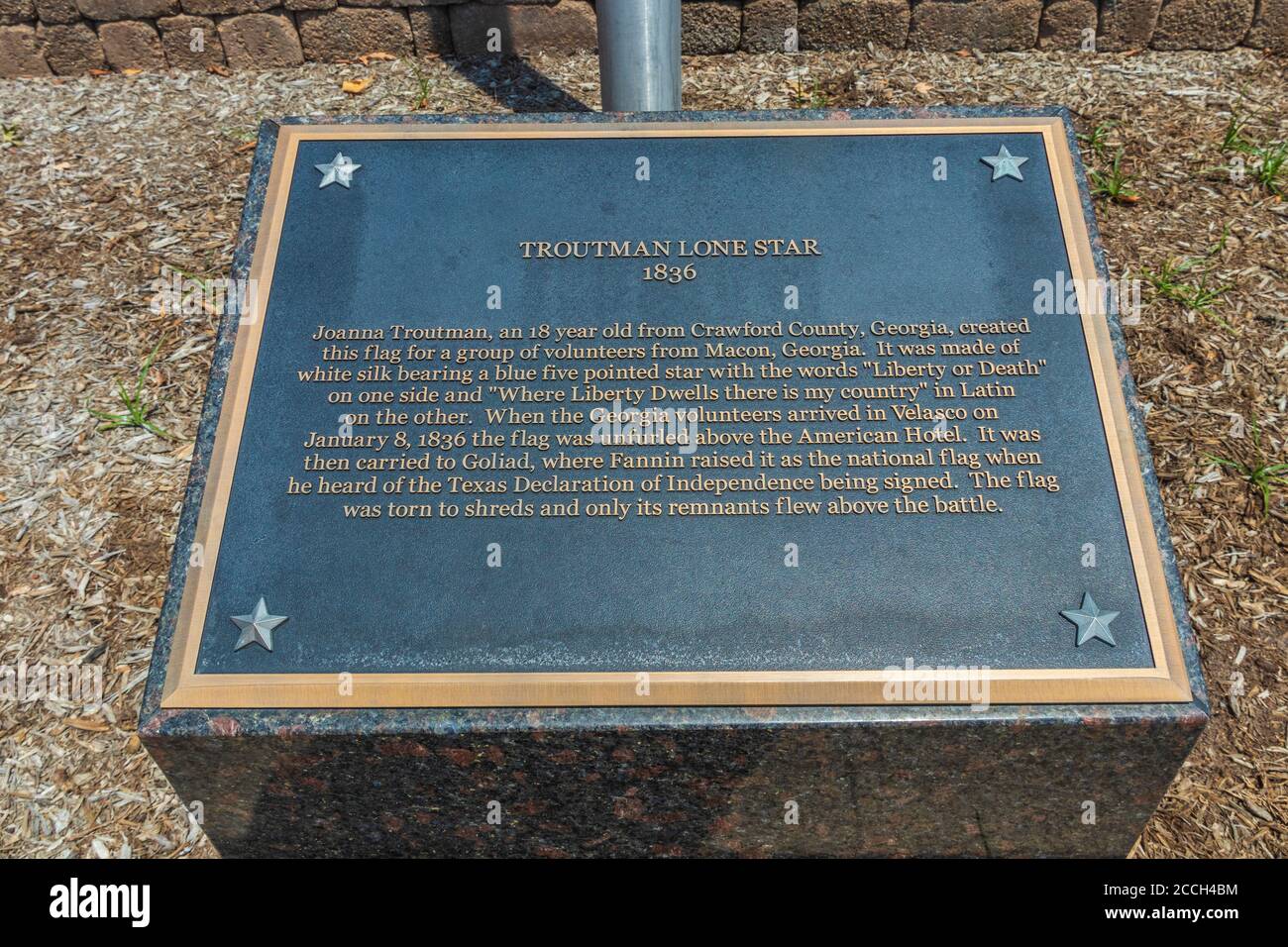 Lone Star Monument und Historical Flags Park (Texas Revolution Flags) in Conroe, Texas. Stockfoto Lone Star Monument und Historical Flags Park (Texas Revolution Flags) in Conroe, Texas. Stockfoto