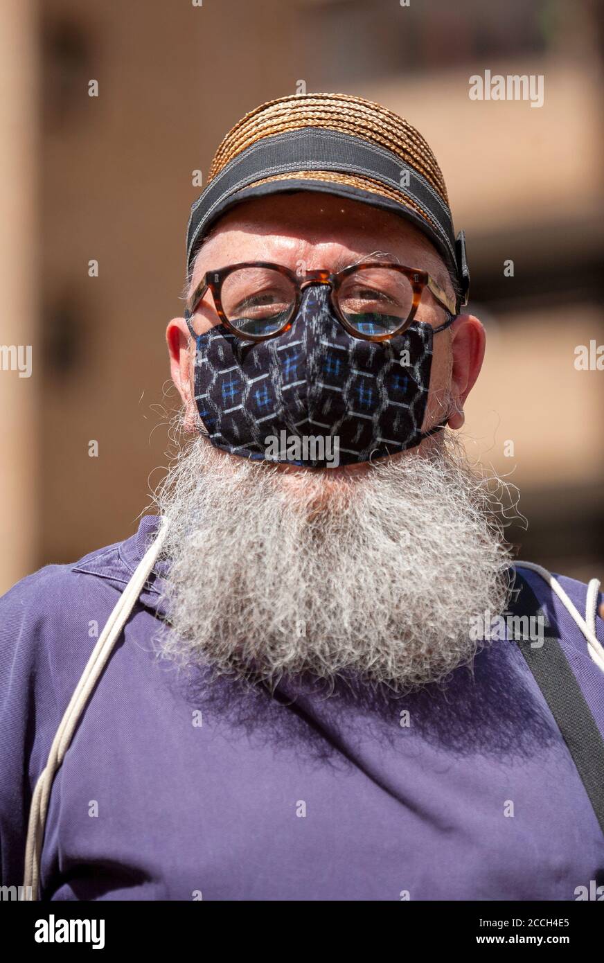 London, Großbritannien. August 2020. Protester demonstriert vor der Tate Modern Art Gallery. Die heutige Demo ist Teil einer breiteren Kampagne, die von Mitarbeitern aus Protest gegen die Entscheidung der Institution, 313 Arbeitsplätze aus ihrer kommerziellen Abteilung, Tate Enterprises, zu kürzen, geführt wird. Quelle: Neil Atkinson/Alamy Live News Stockfoto