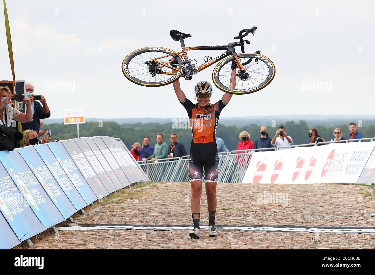 Vam Berg, Niederlande. August 2020. VAM berg, 22-08-2020, Radsport, NK wielrennen, Frauen, niederländische Elite-Meisterin ist Anna van der Breggen Credit: Pro Shots/Alamy Live News Stockfoto