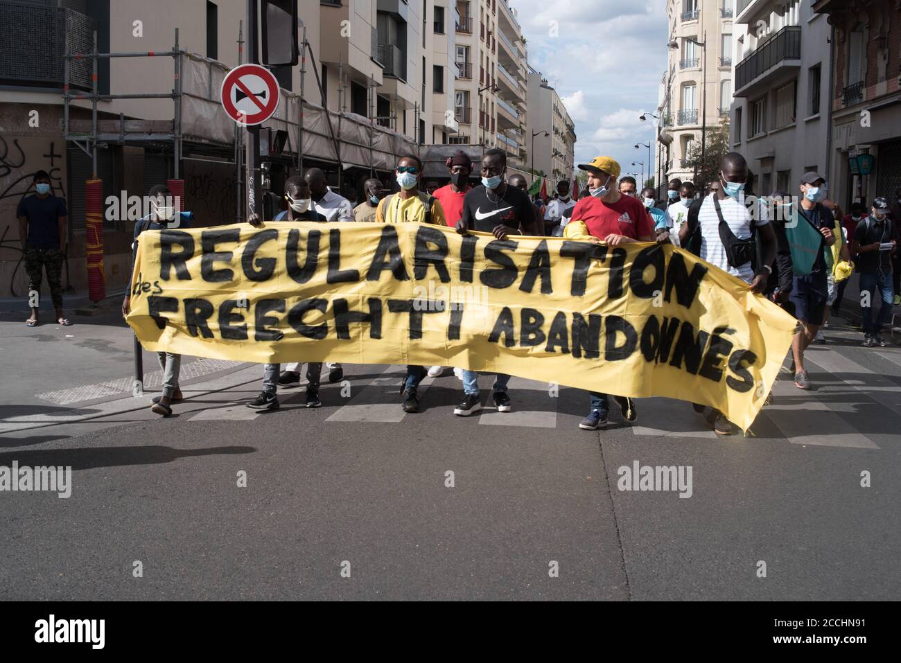 Paris, samedi 22 août 2020 : Manifestation 24 ans après l’Expulation violente des Sans-Papiers de l’église Saint-Bernard Stockfoto
