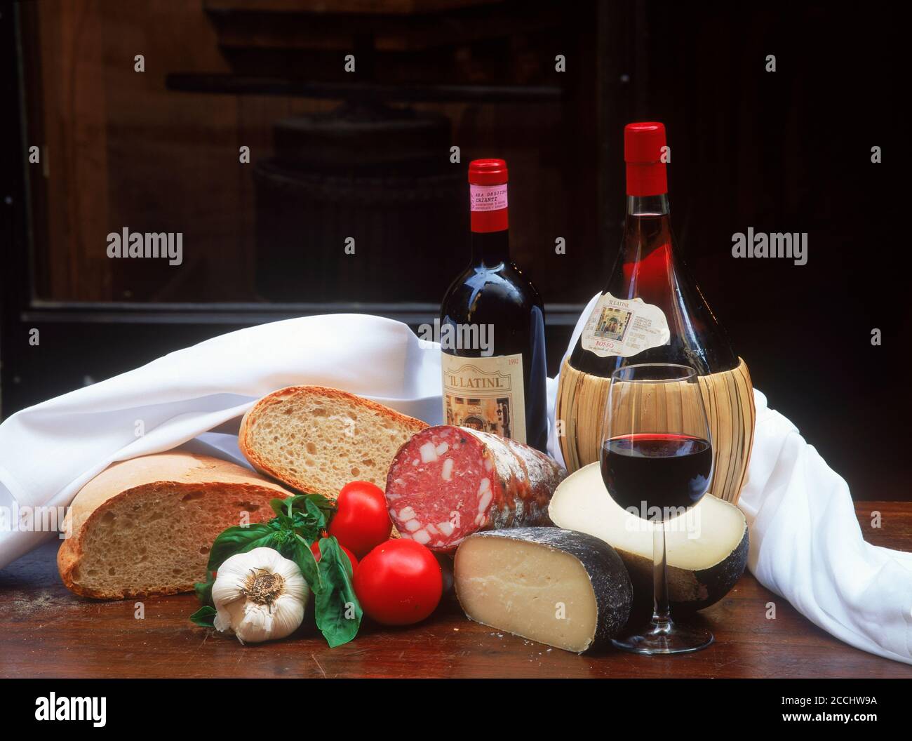 Speisen und Weine der Toskana außerhalb Il Latini Restaurants in Florenz Stockfoto