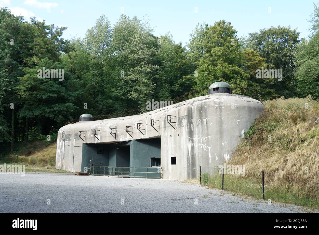 Die Festung Schoenenbourg ist Teil der Maginot-Linie entlang der französischen Grenze zu Deutschland. Dieses historische Denkmal aus dem 2. Weltkrieg. Stockfoto