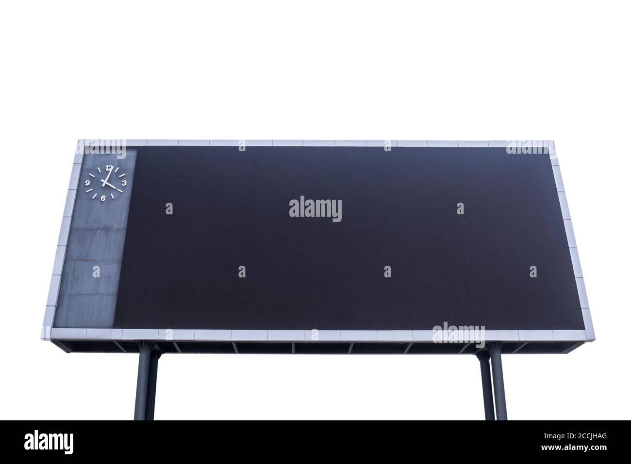 Anzeigetafel mit schwarzem leeren Bildschirm für die Berichterstattung über Sportereignisse. Isolierter weißer Hintergrund Stockfoto
