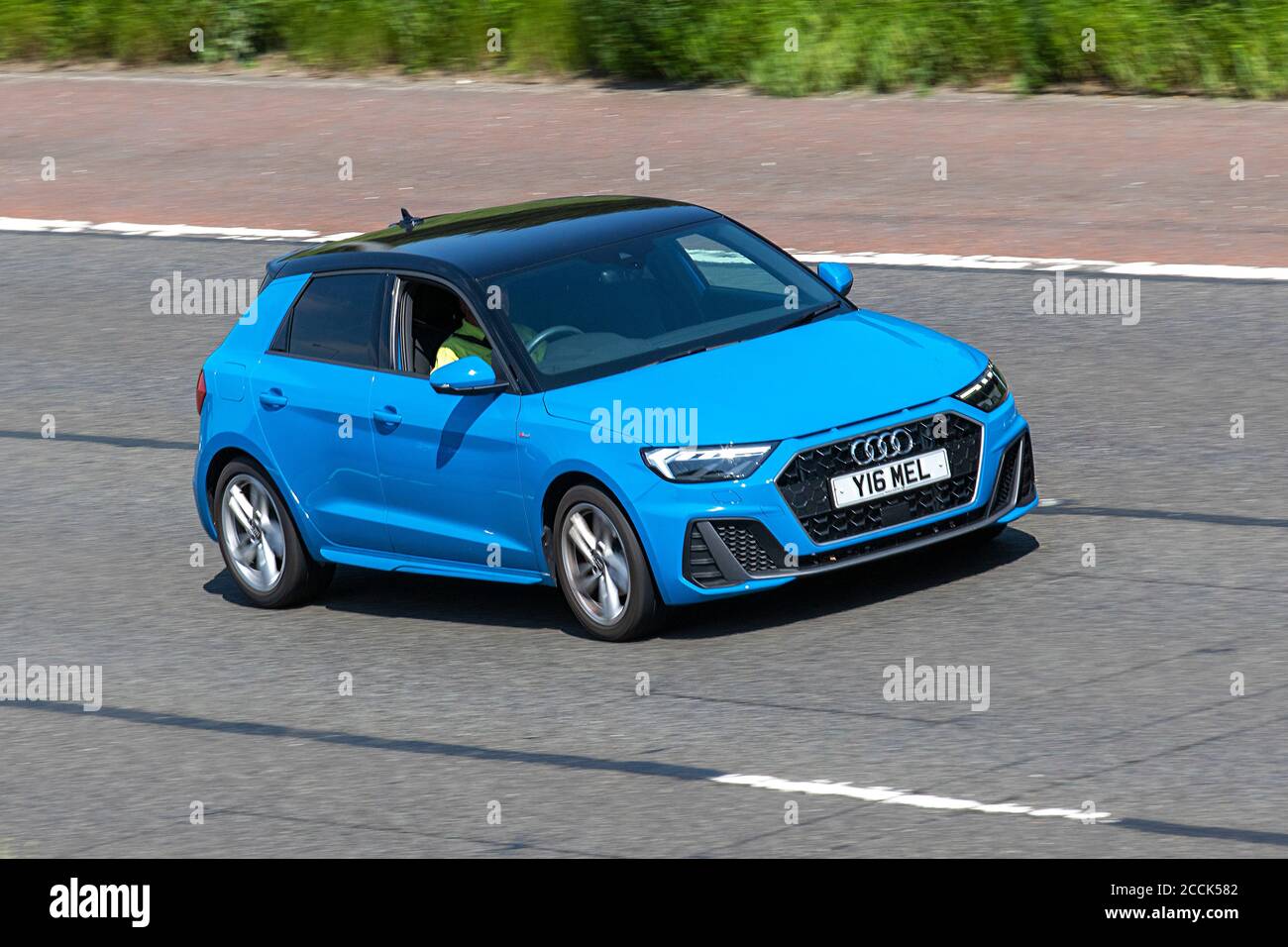Audi a1 s line 30 tfsi sa -Fotos und -Bildmaterial in hoher Auflösung –  Alamy