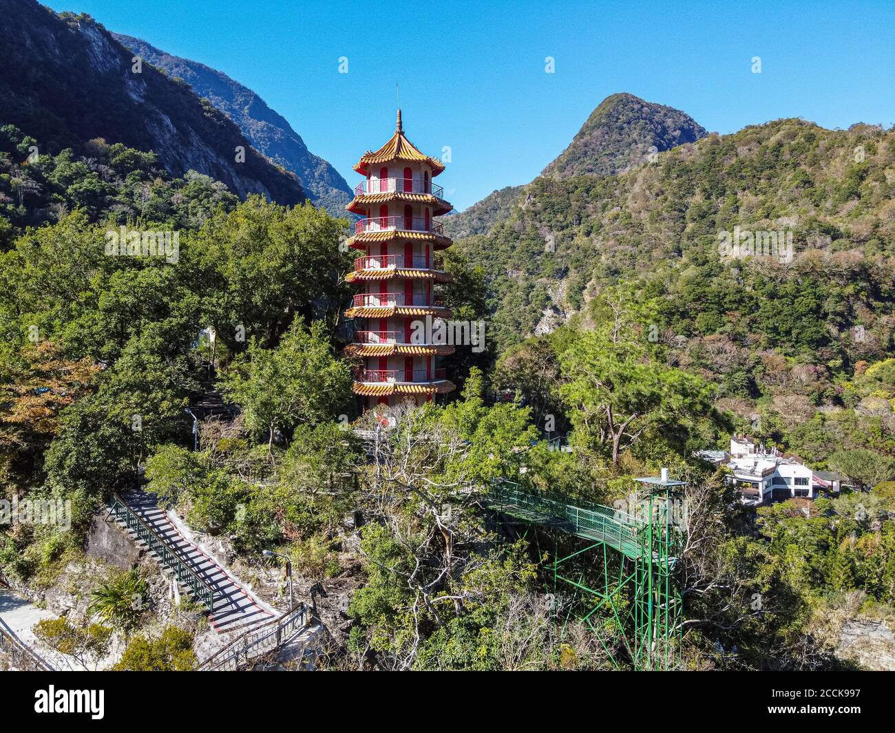 Taiwan, Hualien County, Taroko Nationalpark, Tianfeng Pagode und Tianxiang Erholungsgebiet Stockfoto