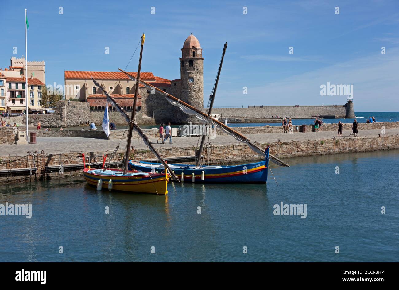 Der malerische Hafen und Badeort Collioure in der südfrankreich Stockfoto