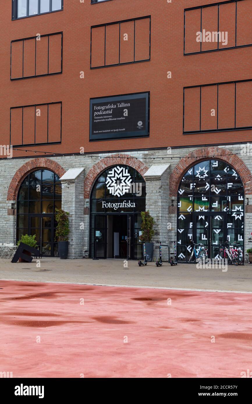 Telliskivi ist ein ehemaliger Industriekomplex und heute das kreative Zentrum Tallinns. Tallinn, Estland Stockfoto
