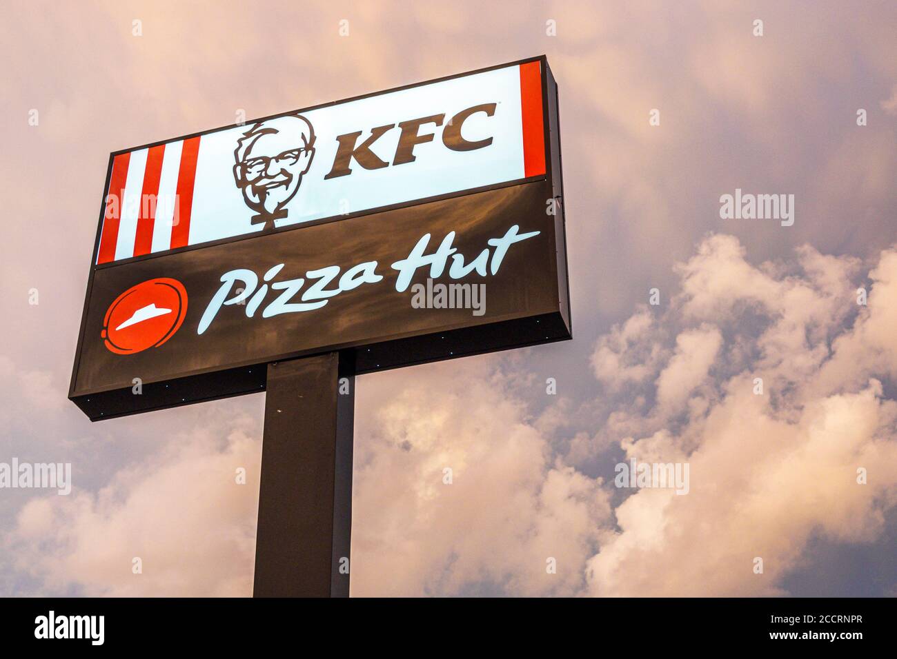 Orlando Florida, Lake Buena Vista, South Apopka Vineland Road, KFC, Fast Food frittierte Hühnchen Restaurant Restaurants Essen Essen Essen Essen Essen essen Café Cafés Bistr Stockfoto