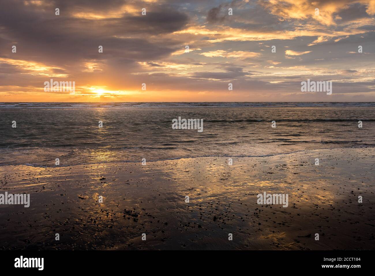 Sonnenuntergang am Berck Beach im Sommer Stockfoto