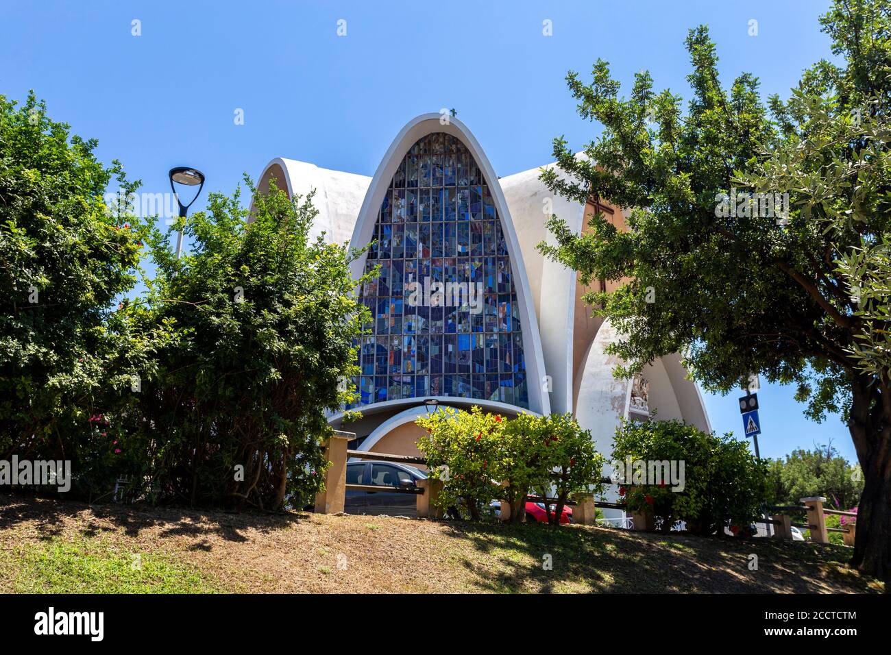 Kuppel der Kirche Santa Caterina in Cagliari, Italien. Stockfoto