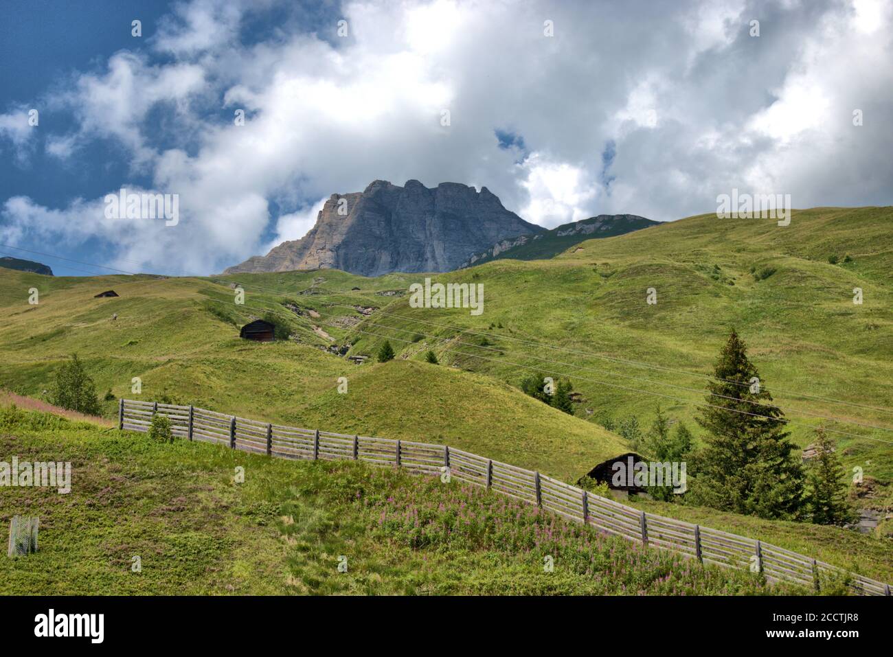Alpenpanorama in Vals in der Schweiz Stockfoto
