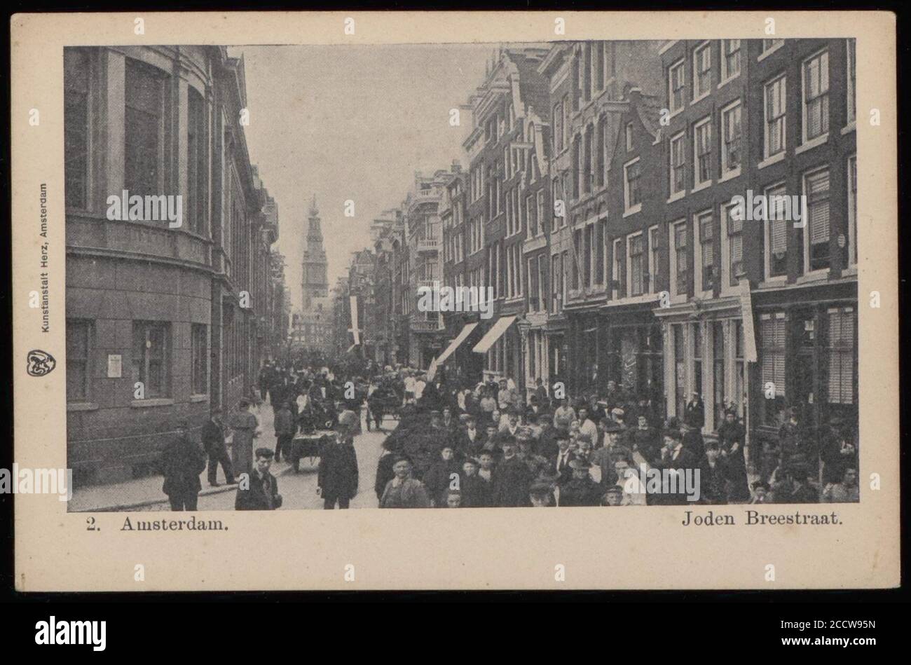 Jodenbreestraat met op de voorgrond de kruising met de Valkenburgerstraat, Stockfoto