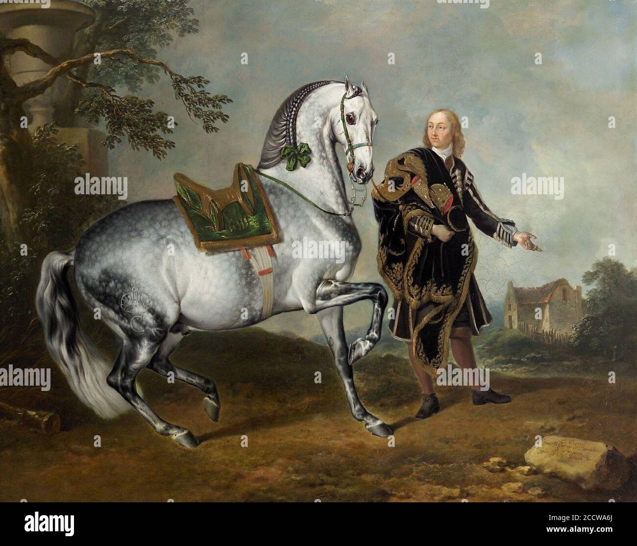 Johann Georg de Hamilton - Kladruber Hengst ‘Scarramuie‘ mit einem Bere Stockfoto