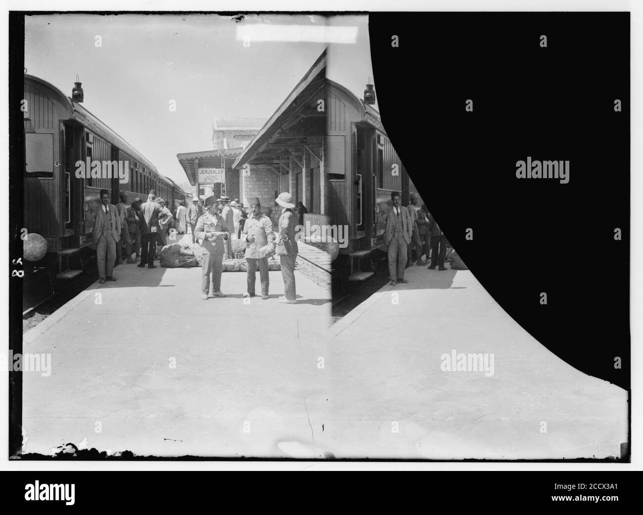 Jerusalem (El-Kouds), Vorgehensweise bei der Stadt. Bahnhof von Jerusalem Stockfoto