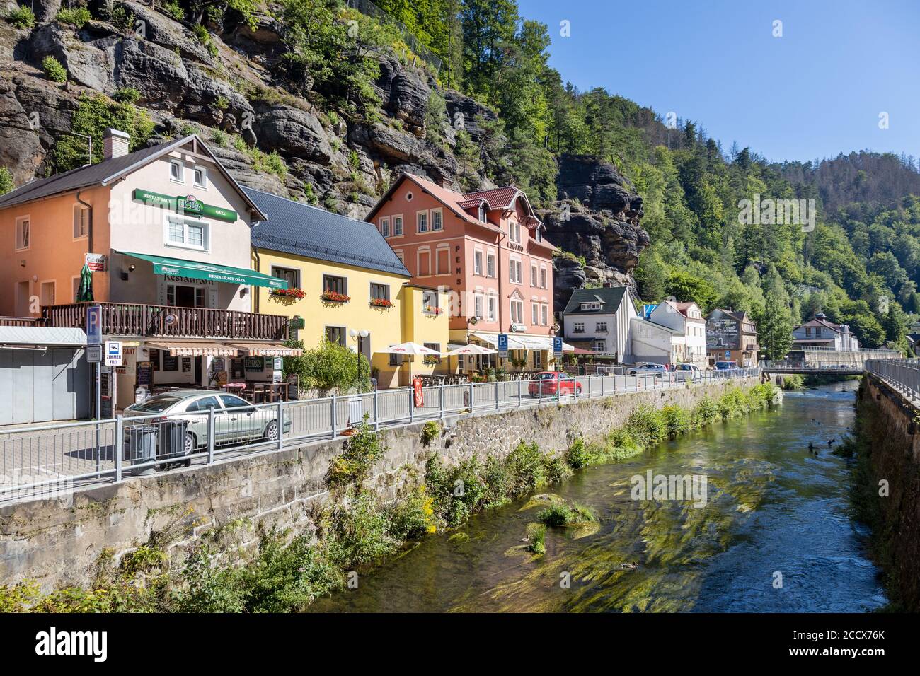 řeka Kamenice, Hřensko, narodni Park České Švýcarsko, Česká Fluss Kamenice, Stadt Hrensko, Nationalpark Tschechische Schweiz, Tschechische republik Stockfoto