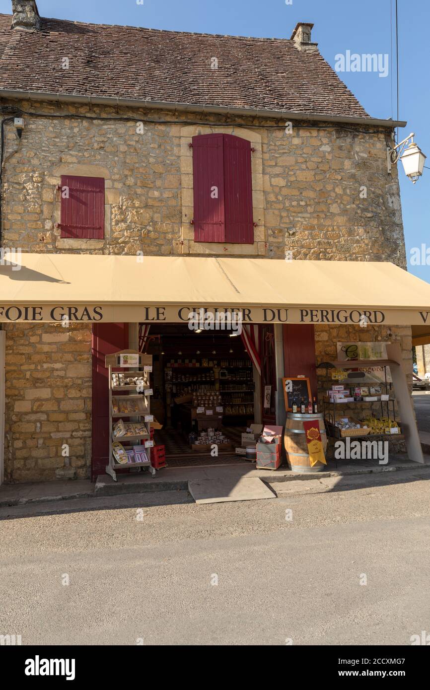 Domme, Frankreich - 2 September, 2018: Geschäft mit regionalen Produkten im Dorf Domme im Perigord, Frankreich Stockfoto