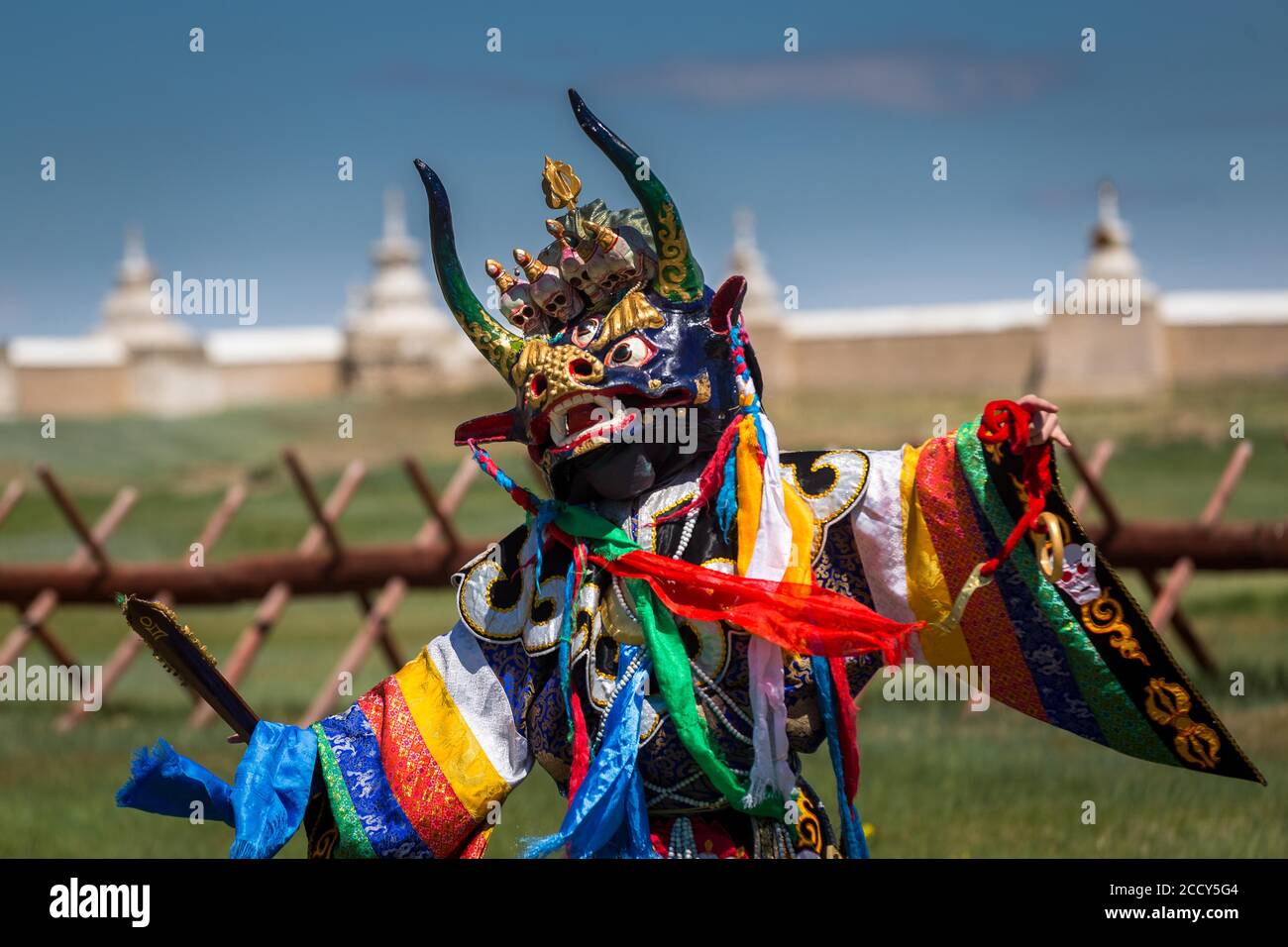 Tsam Tanz wurde während des 8. Jahrhunderts geboren. Es ist eines der wichtigsten Rituale des tibetischen Buddhismus. Erdenezuu Kloster, Provinz Uvurkhangai Stockfoto
