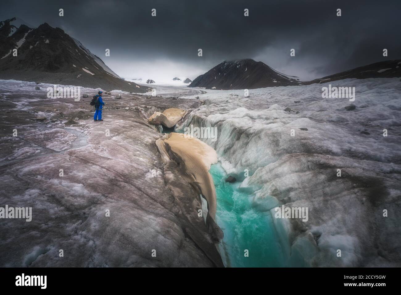 Erkundung des Potanin Gletschers im Altai 5 bogd Berge. Bayan-Ulgii Provinz. Mongolei Stockfoto