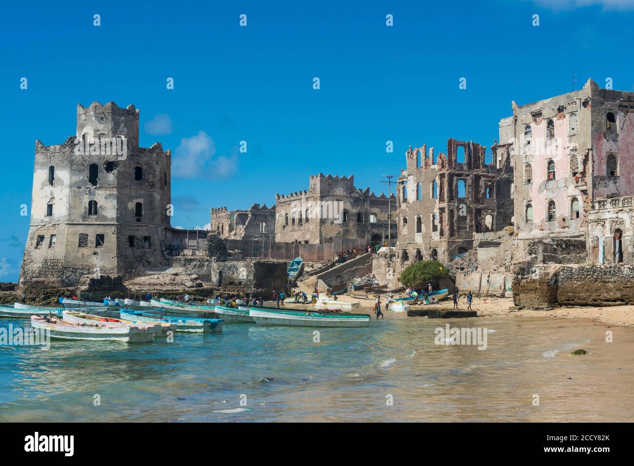 Der alte italienische Hafen mit seinem Leuchtturm, Mogadischu, Somalia Stockfoto