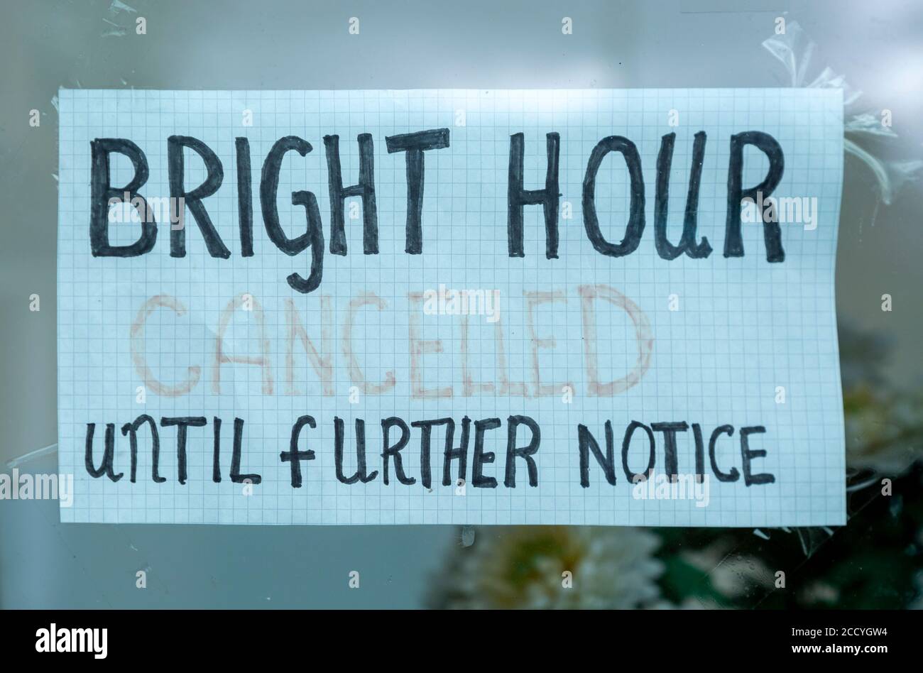 Beachten Sie, dass „Bright Hour cancelled until further notice“ Covid 19 Coronavirus Service Suspension, Pewsey, England Stockfoto
