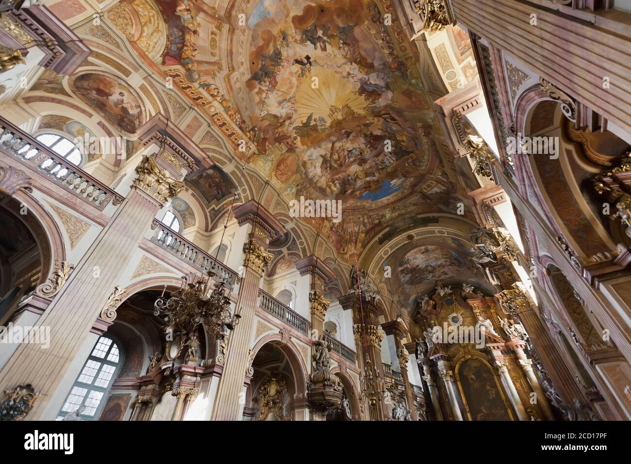 Innenraum der Kirche des Heiligen Namens Jesu; Breslau, Schlesien, Polen Stockfoto