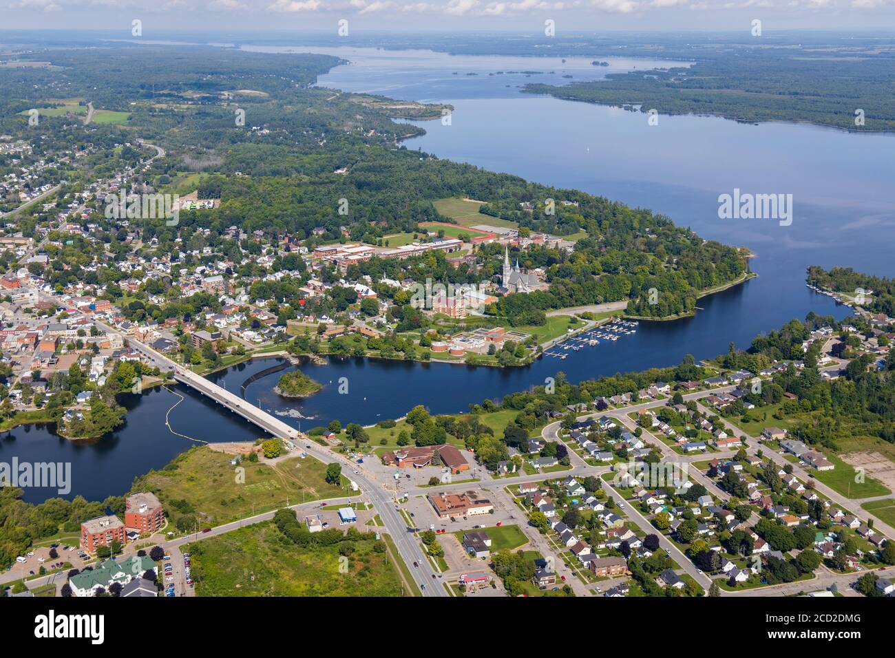 Eine Luftaufnahme der Stadt Arnprior, auf dem Ottawa River. Stockfoto