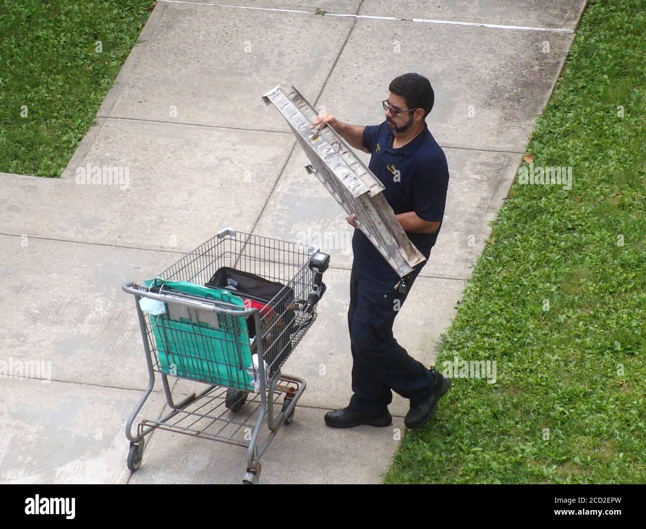 23. August 2020, New York, New York, USA: Aus dem Fenster Alltag während der Covid19-Pandemie . 23/2020 (Bild: © Bruce Cotler/ZUMA Wire) Stockfoto