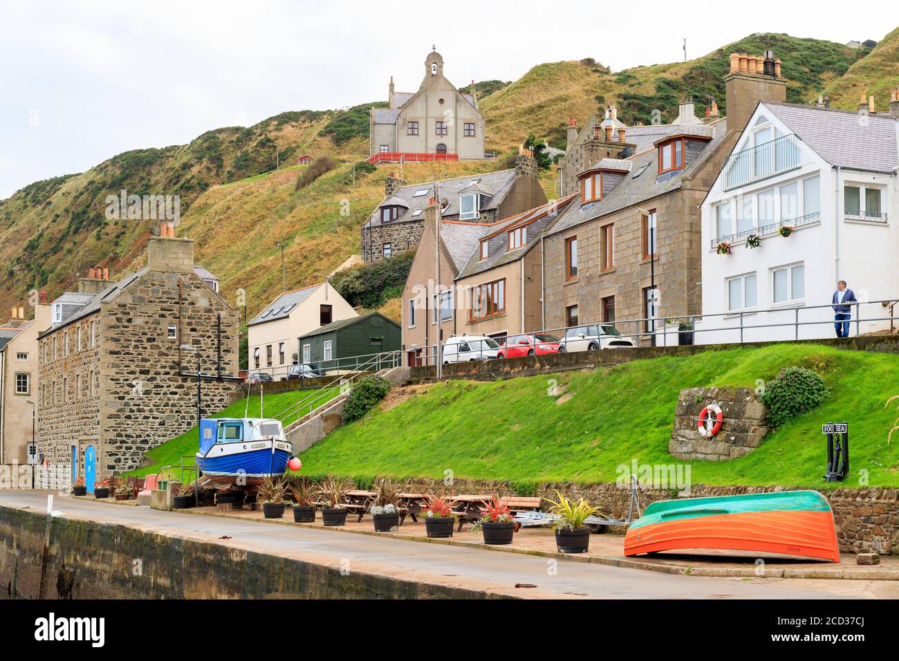 GARDENSTOWN, SCHOTTLAND - 2016. OKTOBER 22. Willkommen im Hafen von Gardenstown. Stockfoto