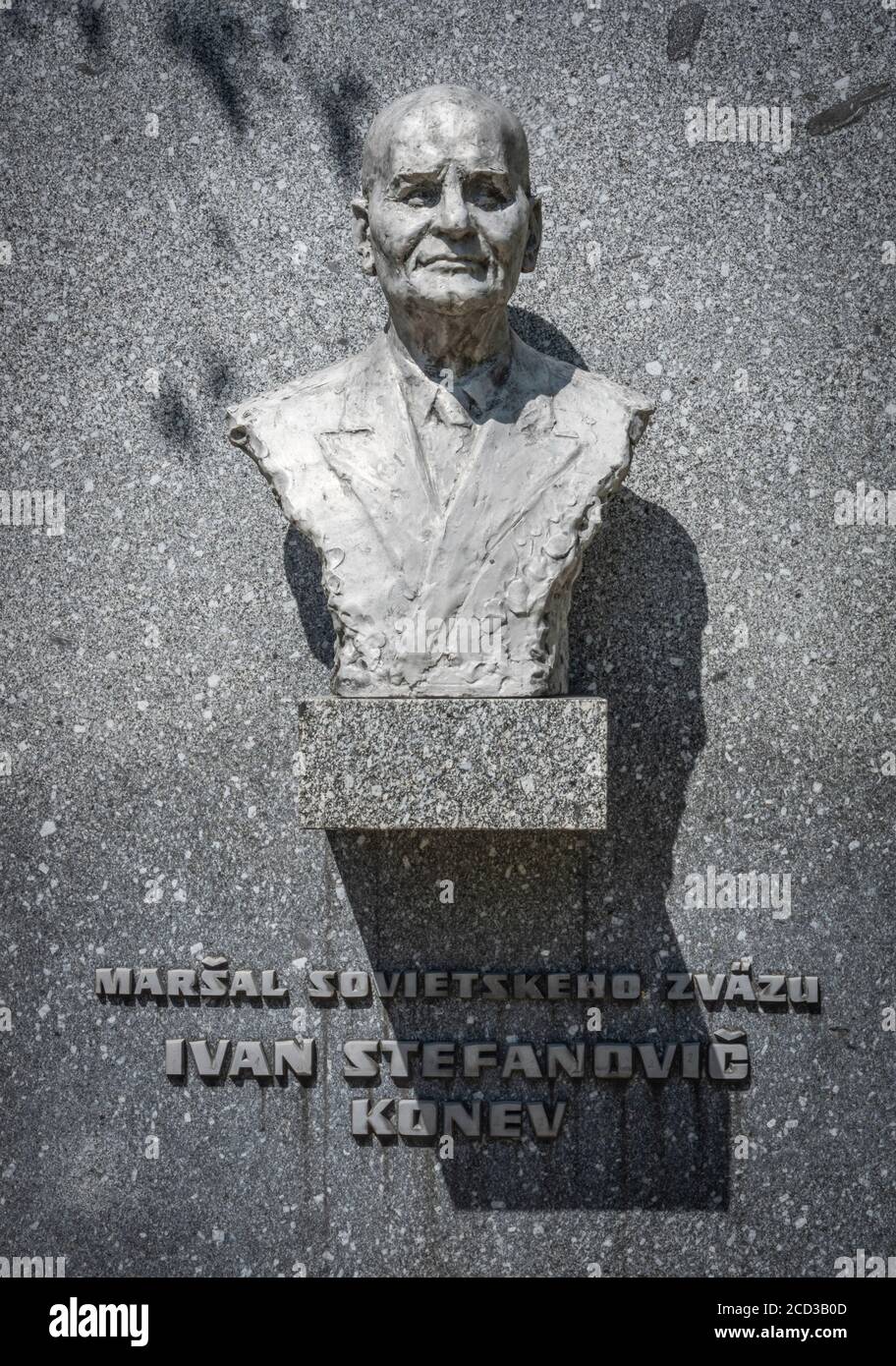 Das Denkmal und der Friedhof der Tschechoslowakischen Armee in Dukla