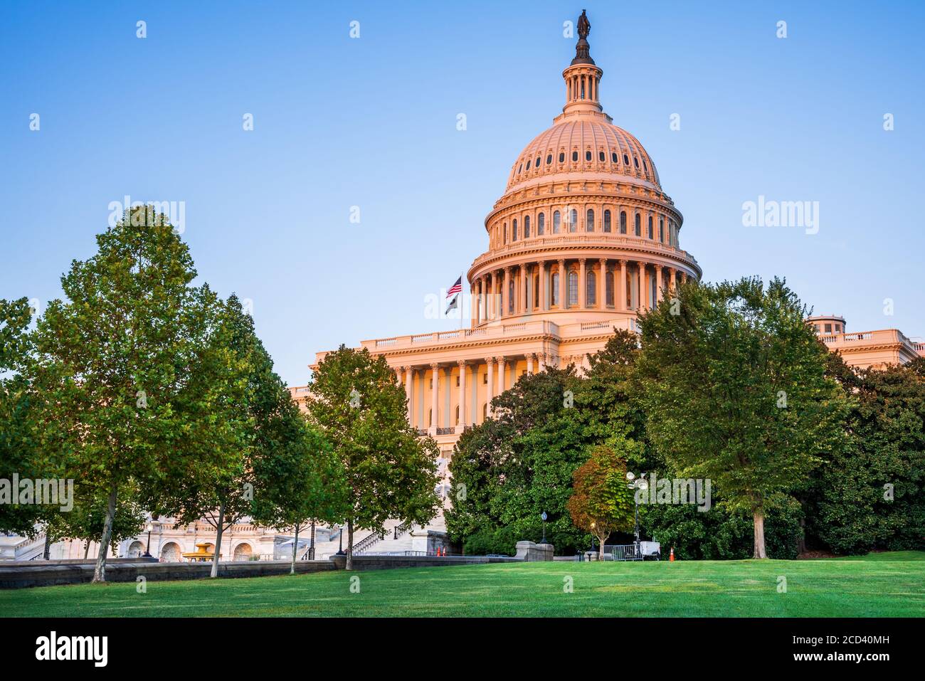 Washington DC, USA - das Kapitolgebäude der Vereinigten Staaten in der Dämmerung. Stockfoto