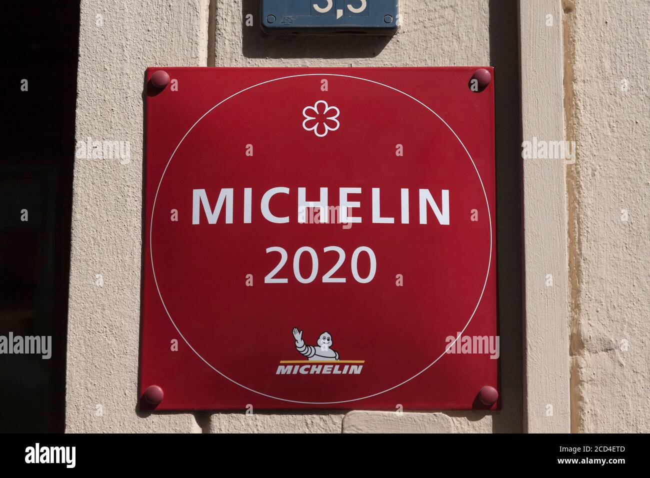 Michelin stern logo Fotos und Bildmaterial in hoher Auflösung Alamy