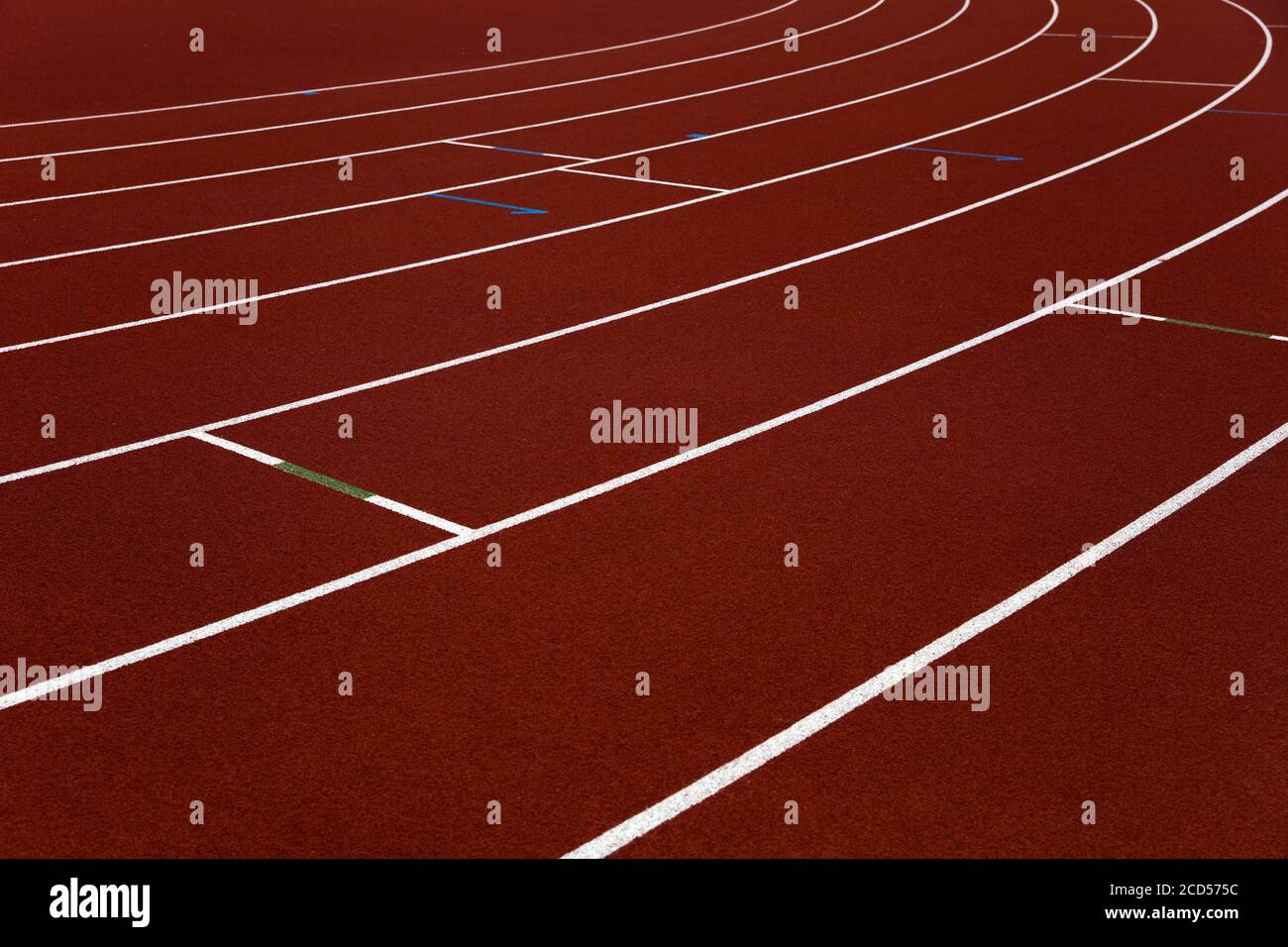 Nahaufnahme der roten Stadion-Laufstrecken Stockfoto