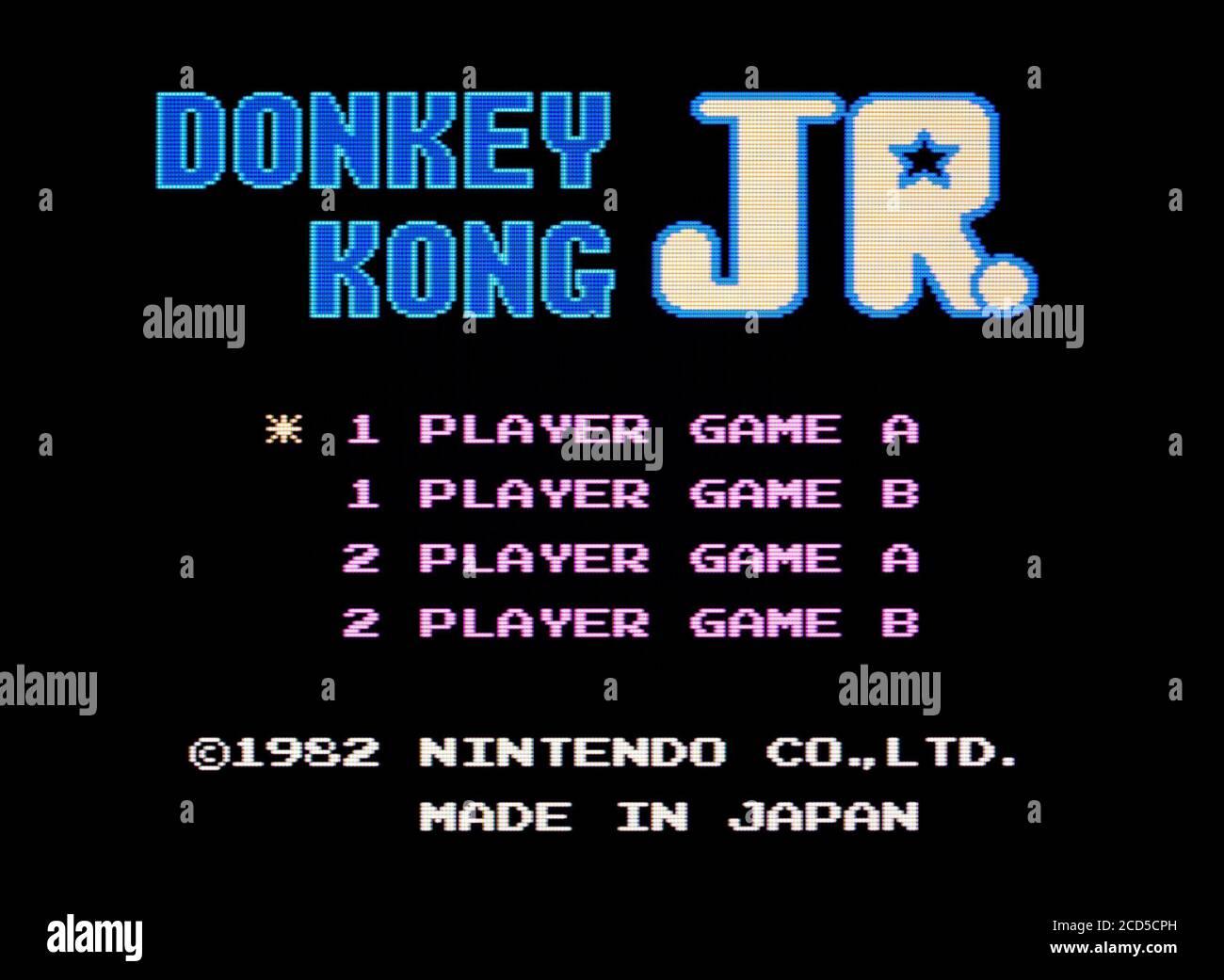 Donkey Kong Jr - Nintendo Famicom Disk System Videospiel - Nur für redaktionelle Zwecke Stockfoto