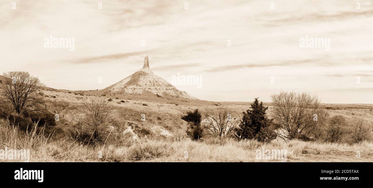 Blick auf Chimney Rock, Chimney Rock National Historic Site, Bayard, Nebraska, USA Stockfoto