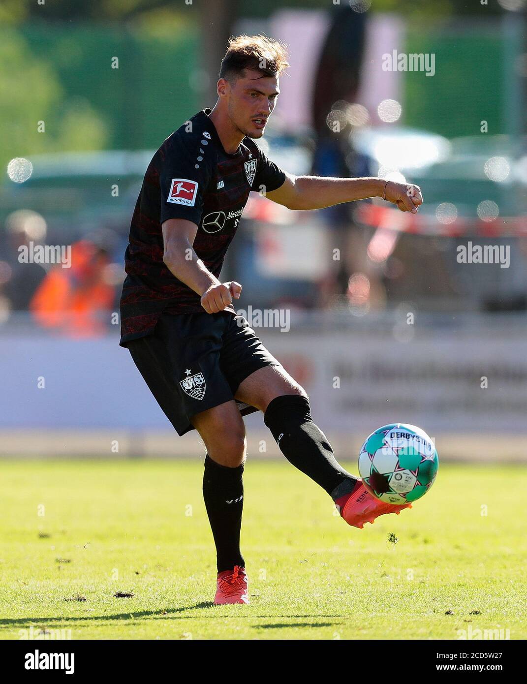 firo: 26.08.2020, Fußball, Helden Cup, Saison 2020/2021, HSV Hamburg Hamburg Hamburg - VfB Stuttgart, Pascal Stenzel, VFB Stuttgart, VFB, Stuttgart, Individual Action, Einsatz weltweit Stockfoto