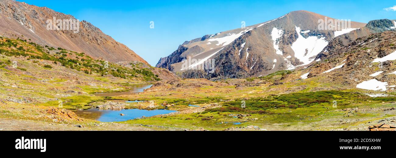 Lake in Mountains, Ansel Adams Wilderness, Inyo National Forest, Sierra Nevada Mountains, Kalifornien, USA Stockfoto