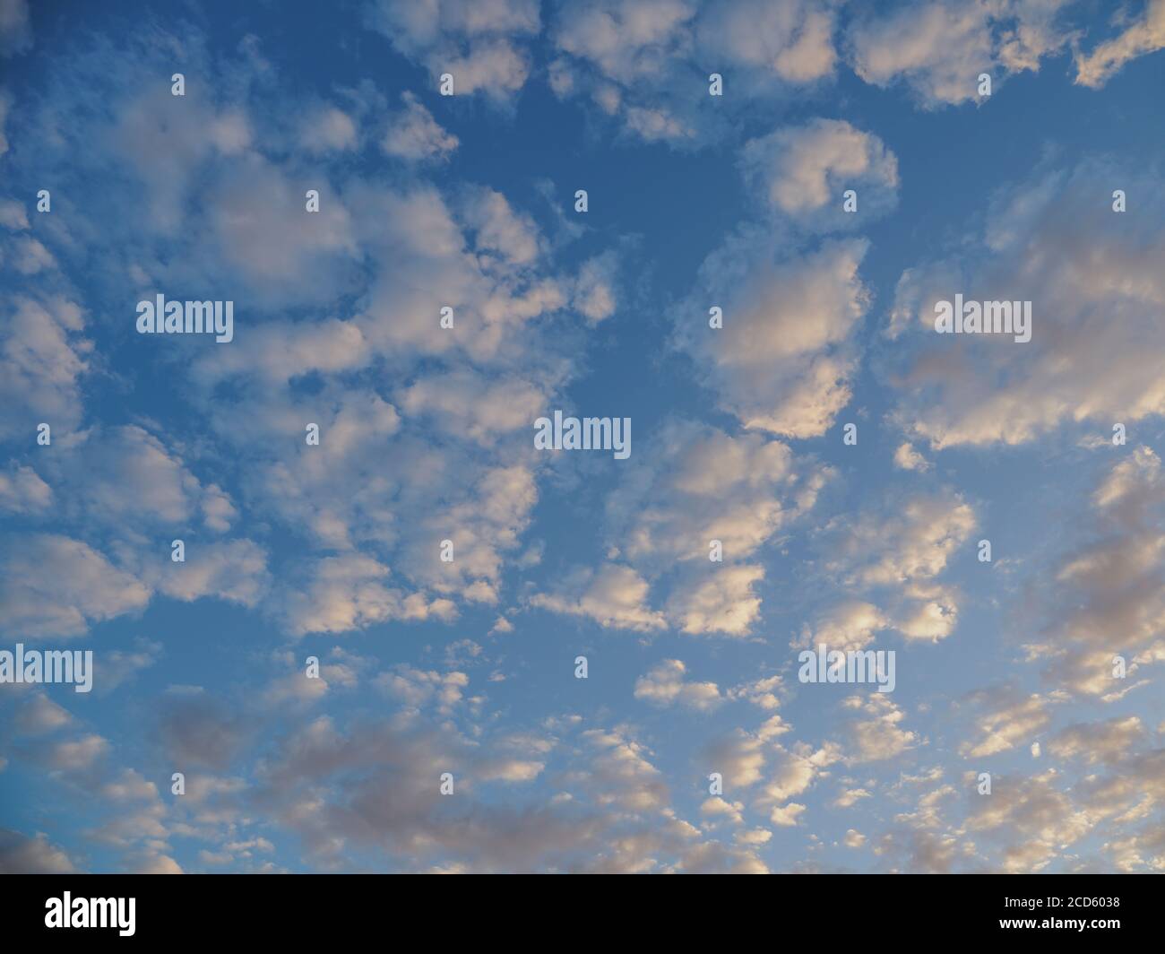 Wolken und blauer Himmel, Venedig, Florida, USA Stockfoto