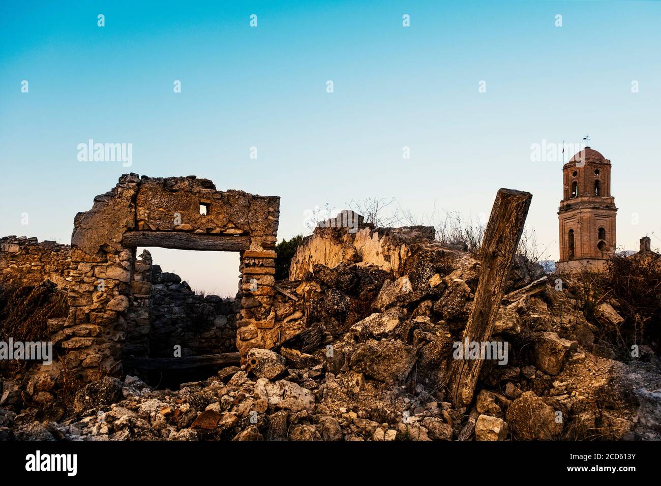 Ruinen des Dorfes Corbera de Ebro in Spanien nach dem Spanischen Bürgerkrieg. Stockfoto