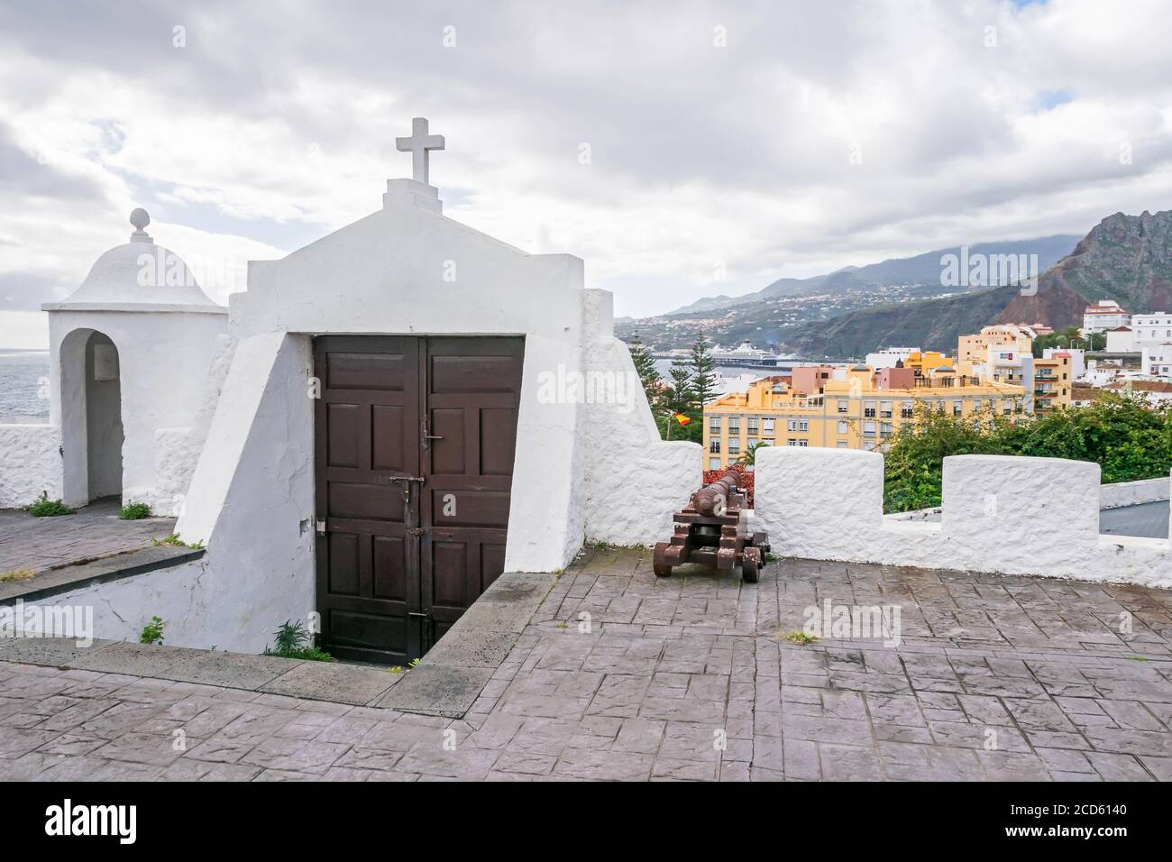 Santa Cruz de la Palma, Spanien - 12. November 2019: Castillo de La Virgen, Burg aus dem 17. Jahrhundert und eine einfache Festung, die als Verteidigungsanlage erbaut wurde Stockfoto