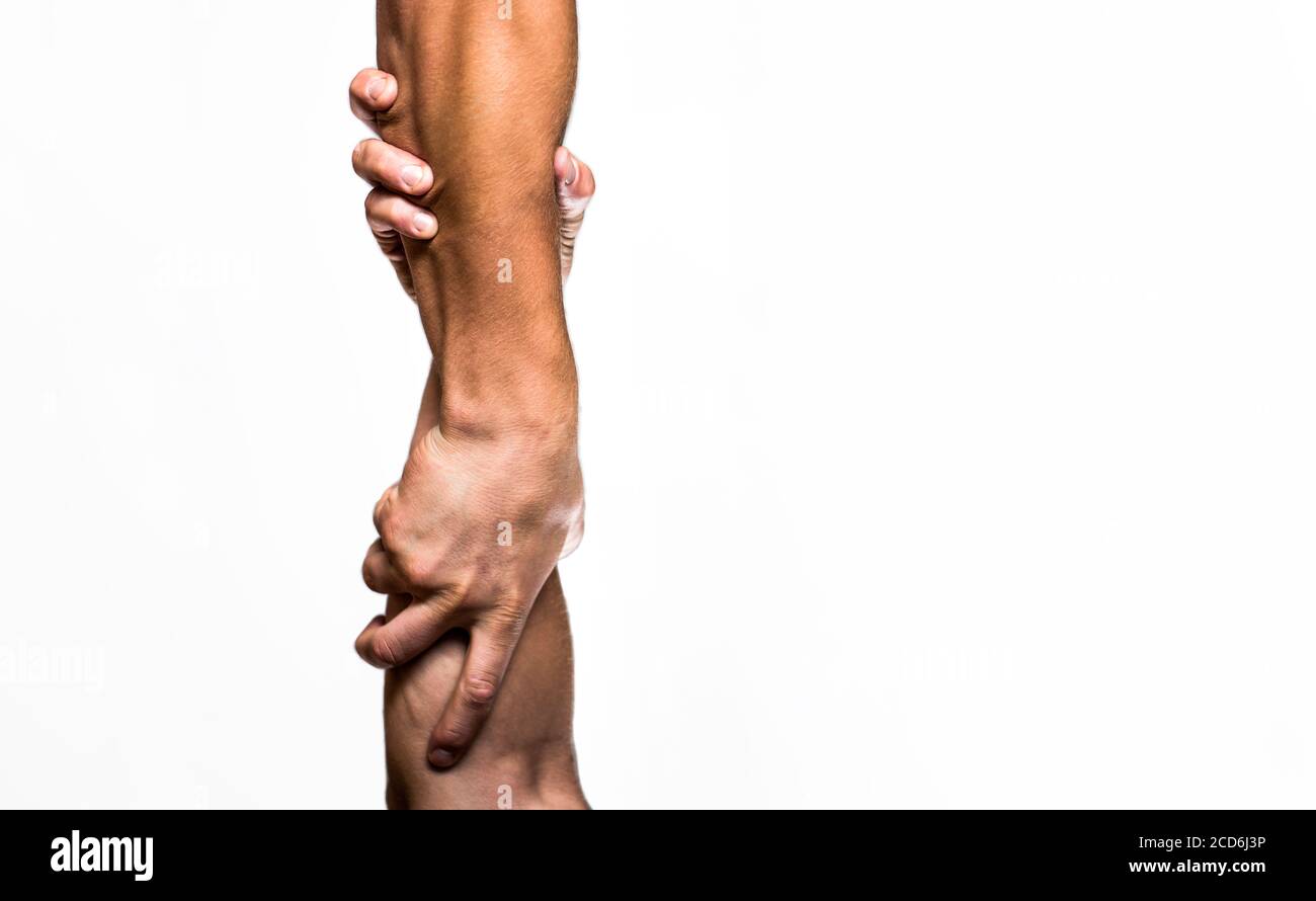 Helfende Hand Konzept und internationaler Tag des Friedens, Unterstützung. Helfende Hand ausgestreckt, isolierter Arm, Erlösung. Rettung, helfende Geste oder Hände Stockfoto