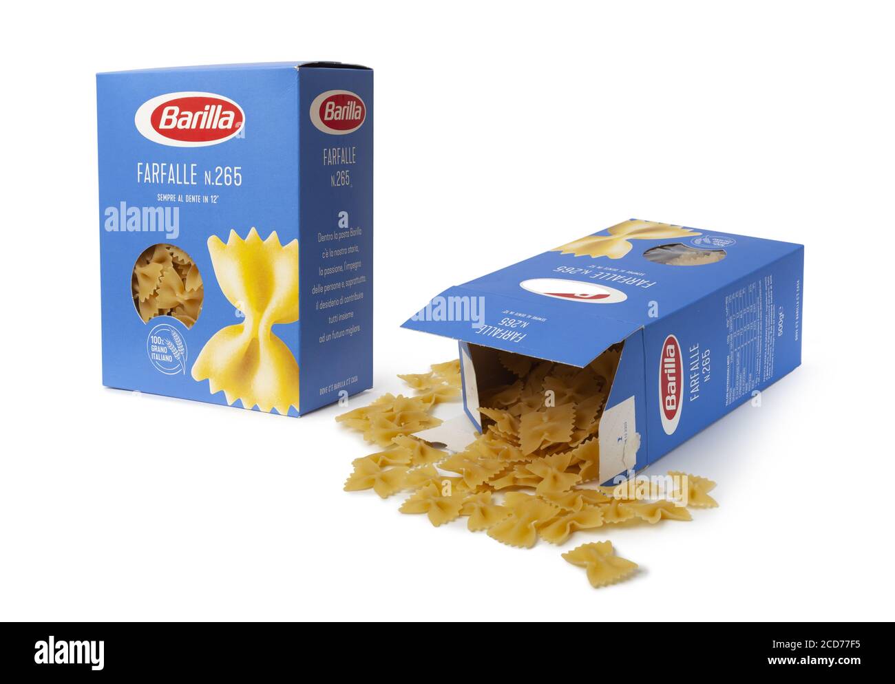 CHISINAU, MOLDAWIEN - 1. April 2020: Barilla Farfalle Nr 265. Italienische Pasta in einer Box auf weißem Hintergrund isoliert. Barilla ist ein italienisches Lebensmittelunternehmen, f Stockfoto