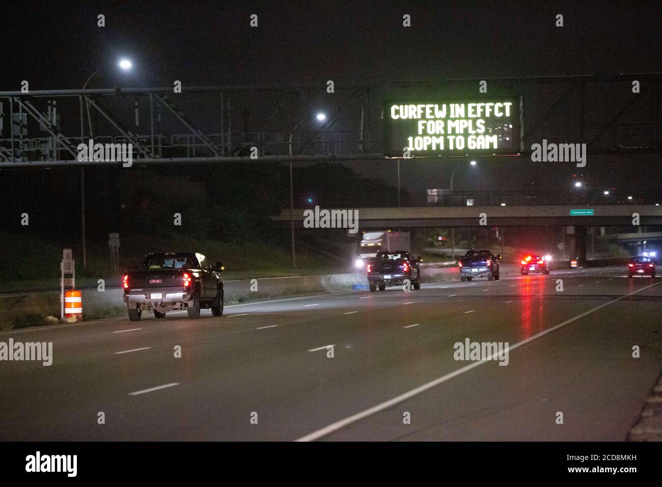 27 August 2020 Minneapolis Minnesota Usa Ein Polizeiauto Führt Ein