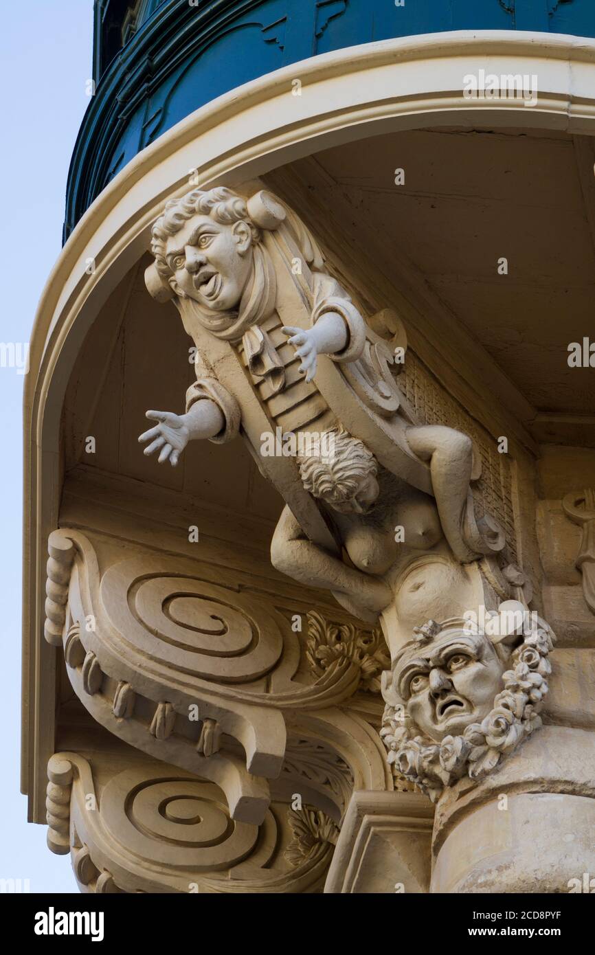 Detail einer grotesken Balkonkorbel im Großmeisterpalast in Valletta, Malta Stockfoto